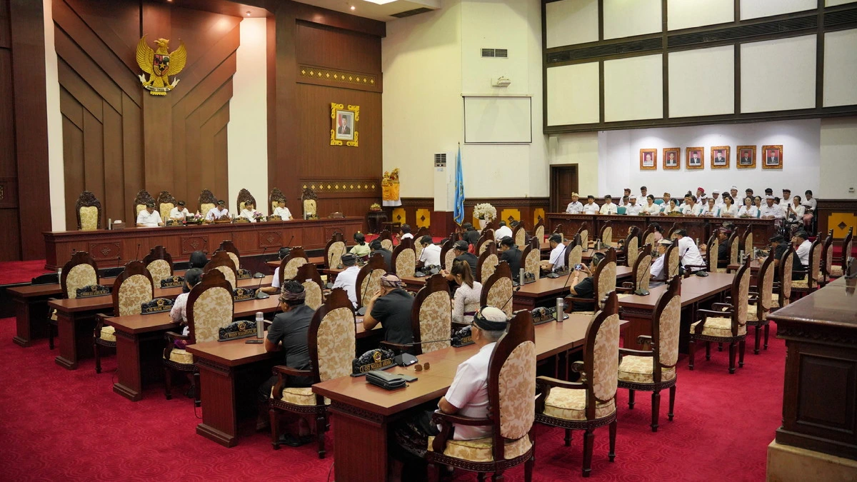 DPRD Gianyar Dorong Penataan Sempadan Sungai Lebih Komprehensif